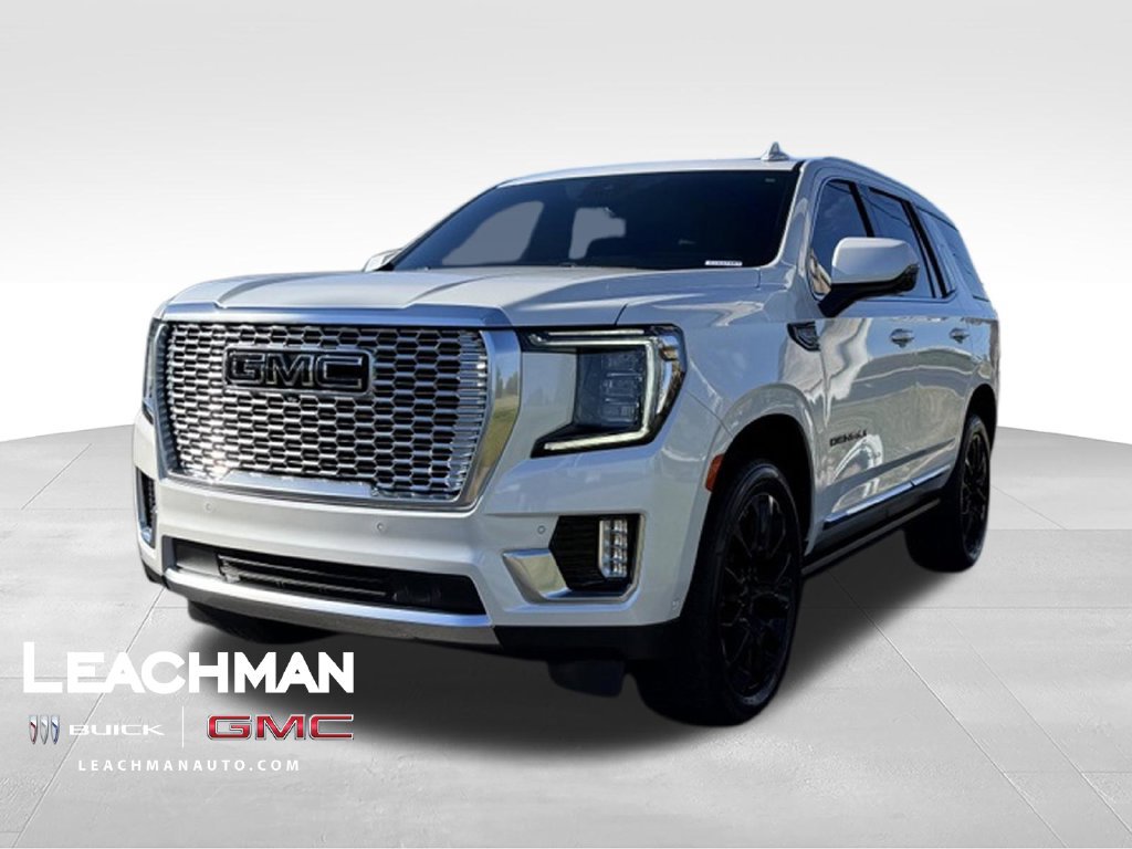 Used 2024 GMC Yukon Denali w/ Advanced Technology Package AWD/4WD image 9