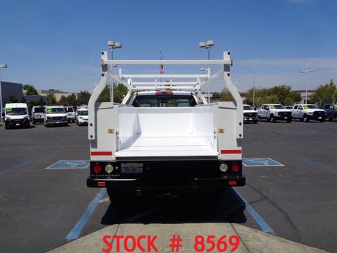 Used 2018 Chevrolet Silverado 3500 W/T RWD image 6