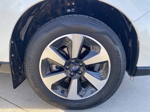 Used 2018 Subaru Forester 2.5i w/ Alloy Wheel Package image 7