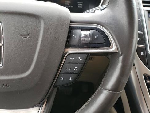 Used 2019 Lincoln Nautilus Reserve AWD/4WD image 22