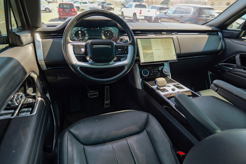 Used 2023 Land Rover Range Rover Autobiography AWD/4WD image 37