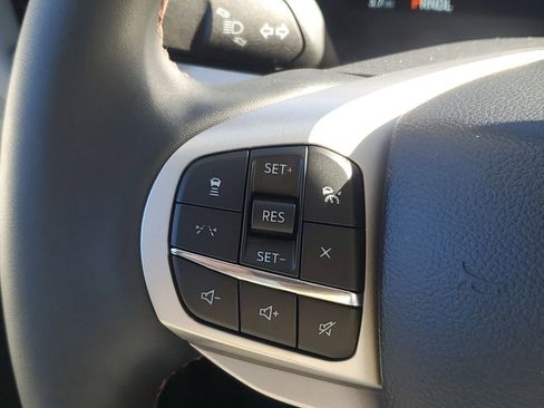 New 2026 Ford Explorer Active w/ Active Comfort Package image 13