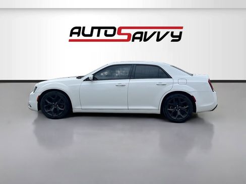 Used 2021 Chrysler 300 S image 4