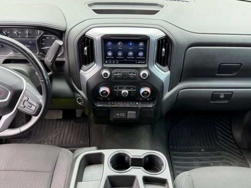 Used 2021 GMC Sierra 1500 SLE RWD image 10