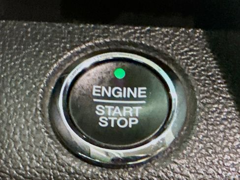 Used 2018 Ford F150 Lariat RWD image 21