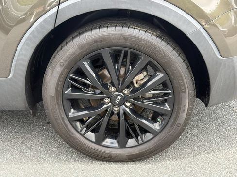 Used 2020 Kia Telluride SX w/ SX Prestige Package AWD/4WD image 22