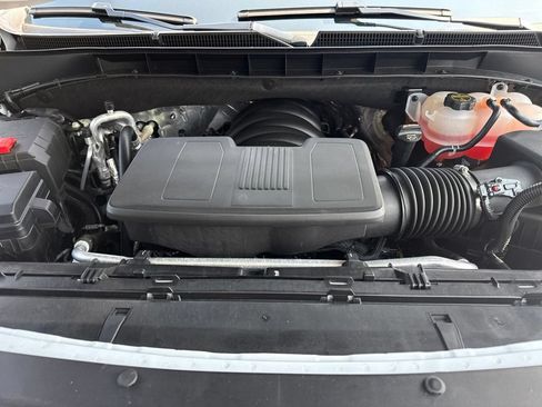 Used 2026 Cadillac Escalade ESV Platinum Sport w/ LPO, Floor Liner Package AWD/4WD image 36