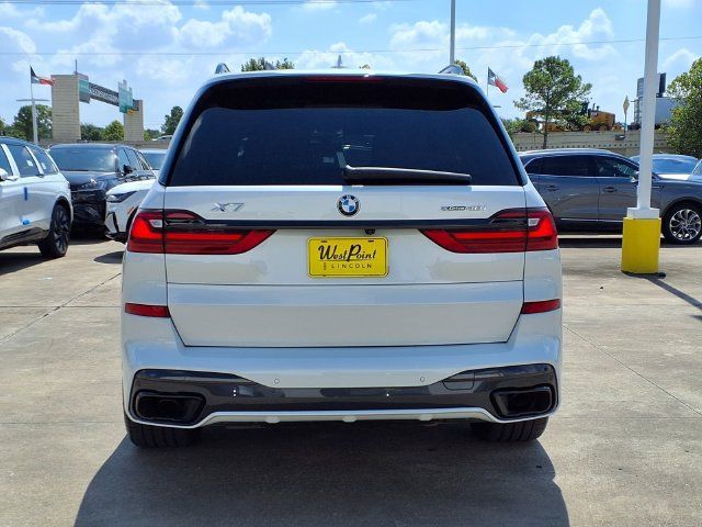 Used 2021 BMW X7 xDrive40i w/ M Sport Package AWD/4WD image 22