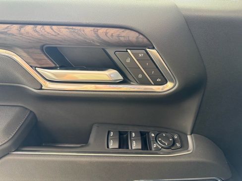 New 2026 GMC Sierra 1500 SLT w/ SLT Premium Plus Package image 18