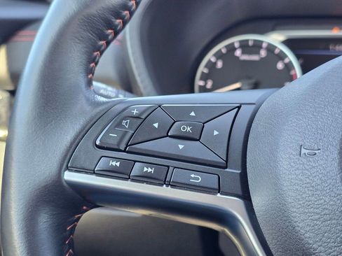 Used 2024 Nissan Sentra SR w/ SR Premium Package FWD image 33