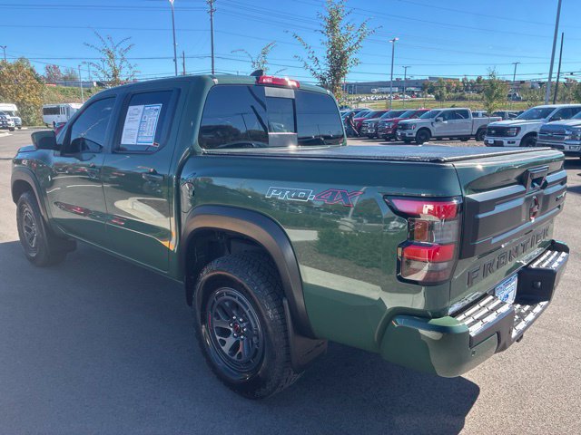 Used 2025 Nissan Frontier 4x4 Crew Cab image 6