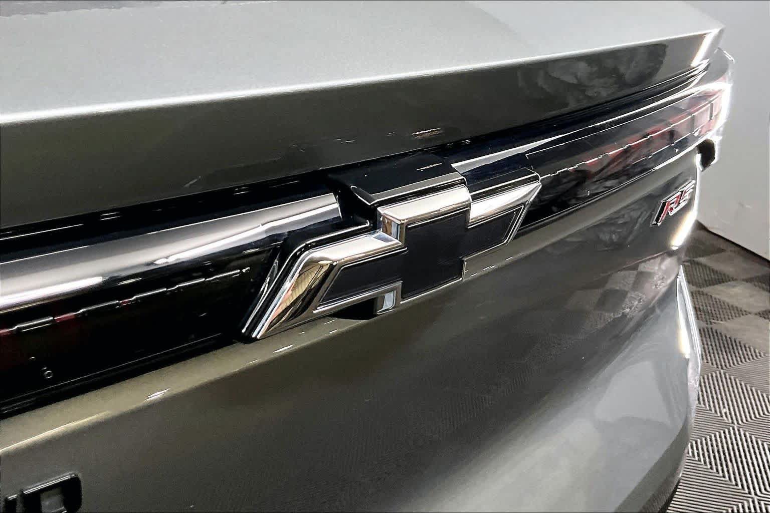 Used 2025 Chevrolet Equinox EV RS AWD/4WD image 29