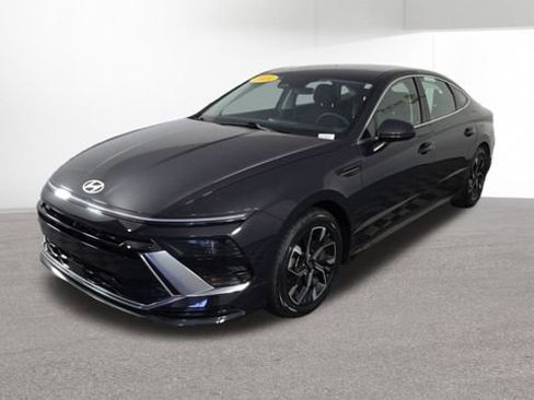 Used 2024 Hyundai Sonata SEL FWD image 4