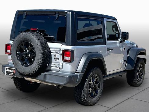 Used 2022 Jeep Wrangler Sport AWD/4WD image 10