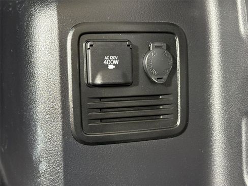 Certified 2024 Toyota 4Runner SR5 AWD/4WD image 34