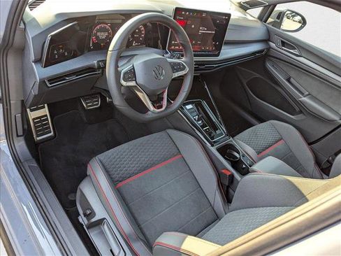 New 2025 Volkswagen Golf SE image 3