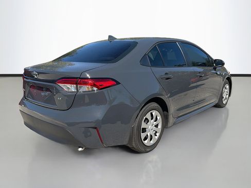 Used 2026 Toyota Corolla LE image 3