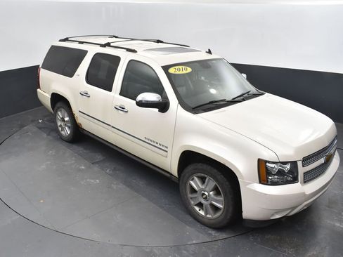 Used 2010 Chevrolet Suburban LTZ image 41