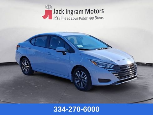 New 2025 Nissan Versa SV w/ Trunk Package image 7