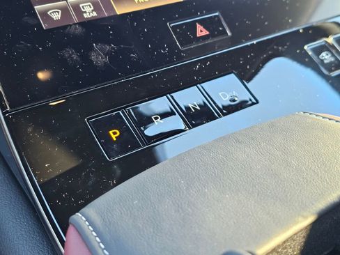 New 2026 INFINITI QX80 Autograph w/ Premium Cargo Package image 39