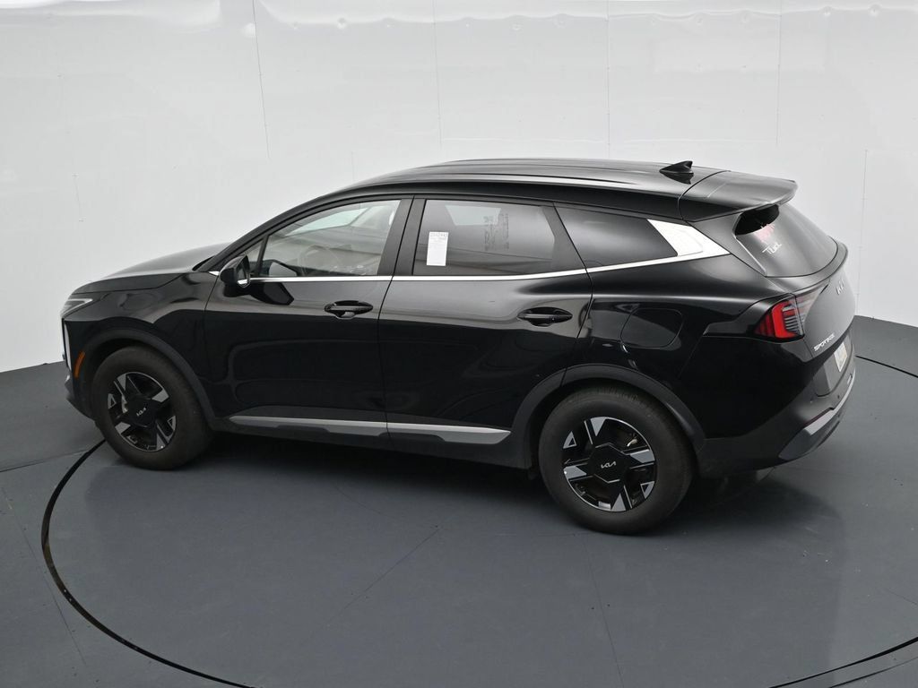 Used 2026 Kia Sportage LX FWD image 22