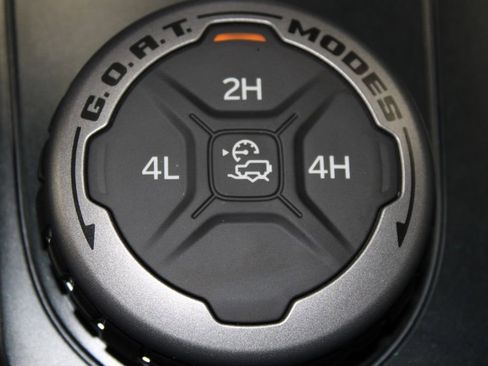 New 2025 Ford Bronco 4-Door image 42