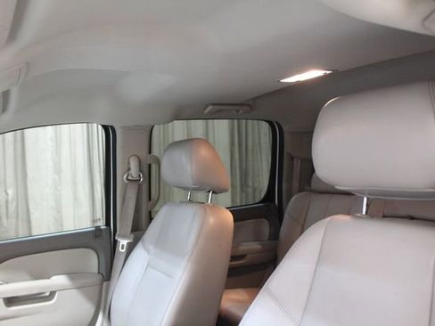 Used 2013 GMC Sierra 2500 SLT w/ SLT Convenience Package image 16