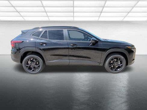 New 2026 Chevrolet Trax LT FWD image 28