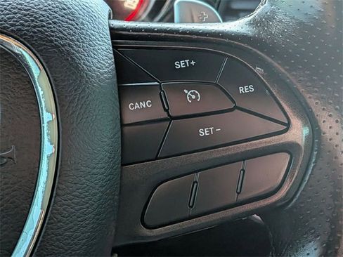 Used 2020 Dodge Challenger R/T image 21