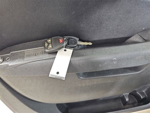 Used 2012 Chevrolet Avalanche LTZ image 41