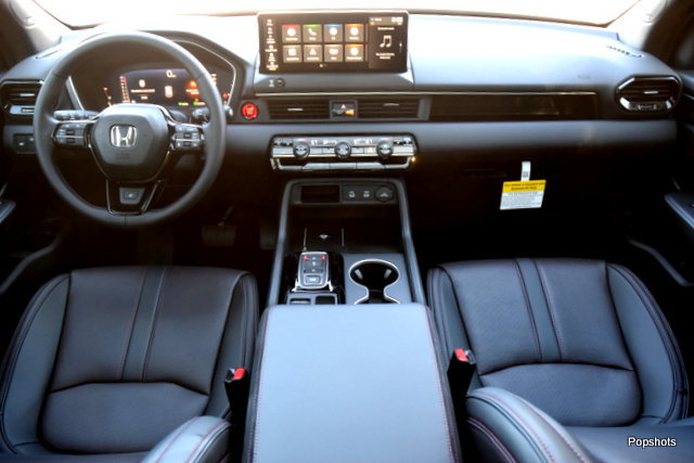 New 2026 Honda Pilot Black Edition image 15