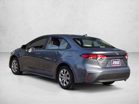 Used 2023 Toyota Corolla LE image 8