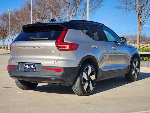 Used 2024 Volvo XC40 Recharge Plus w/ Protection Package Premier image 16