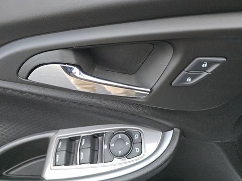 Used 2024 Chevrolet Malibu LT w/ Sport Edition image 25