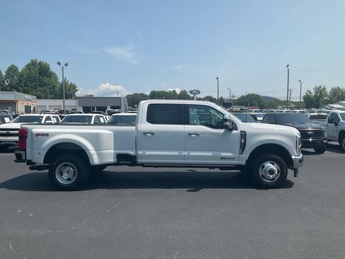 New 2026 Ford F350 Lariat w/ Chrome Package AWD/4WD image 4