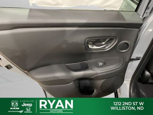 New 2026 Honda HR-V EX-L image 45