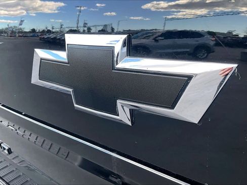 Used 2024 Chevrolet Silverado 1500 Custom w/ Turbomax Blackout Package image 30