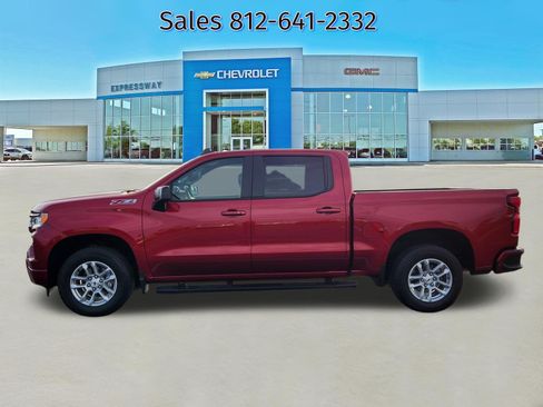 Used 2024 Chevrolet Silverado 1500 RST AWD/4WD image 4