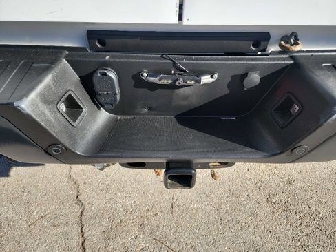 Used 2017 Ford F250 XL w/ Power Equipment Group image 8