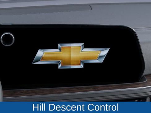 New 2026 Chevrolet Suburban Premier image 20