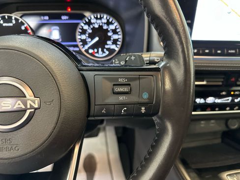 Certified 2022 Nissan Rogue SL w/ SL Premium Package image 22