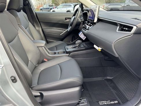 New 2026 Toyota Corolla Cross XLE image 11