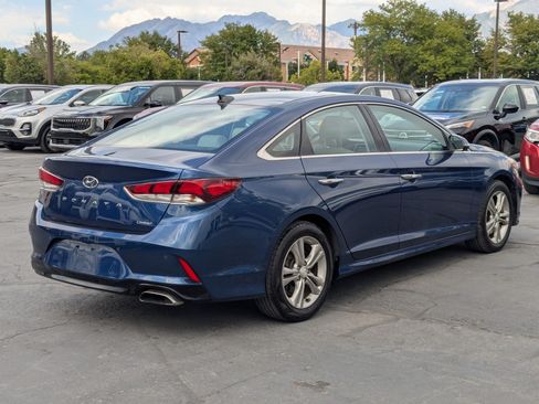 Used 2019 Hyundai Sonata Limited w/ Ultimate Package 04 FWD image 3