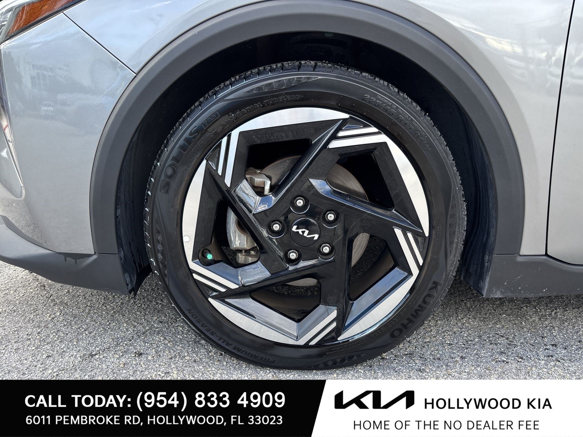 Certified 2025 Kia K4 GT-Line Turbo FWD image 18