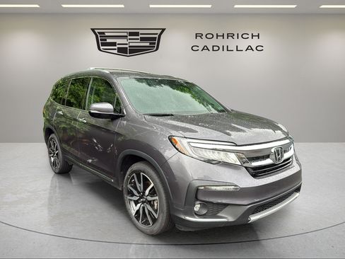 Used 2022 Honda Pilot Touring image 3