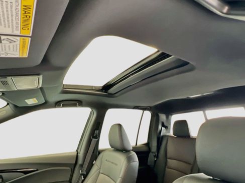 New 2026 Honda Ridgeline Black Edition image 17
