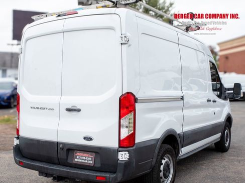 Used 2016 Ford Transit 250 130 Medium Roof image 12