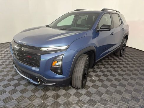 New 2026 Chevrolet Equinox RS w/ Convenience Package III FWD image 8