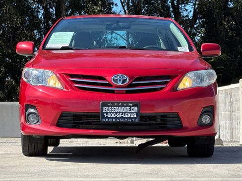 Used 2013 Toyota Corolla LE w/ Premium Pkg FWD image 5