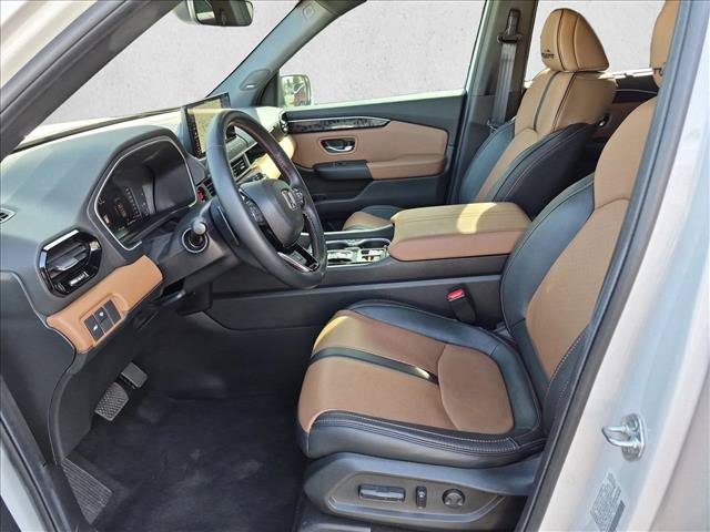 Certified 2026 Honda Passport TrailSport Elite image 16